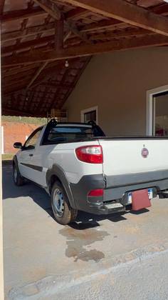 FIAT STRADA 1.4 MPI HARD WORKING CE 8V FLEX 2P MANUAL FIAT STRADA 1.4 MPI HARD WORKING CE 8V FLEX 2P MANUAL